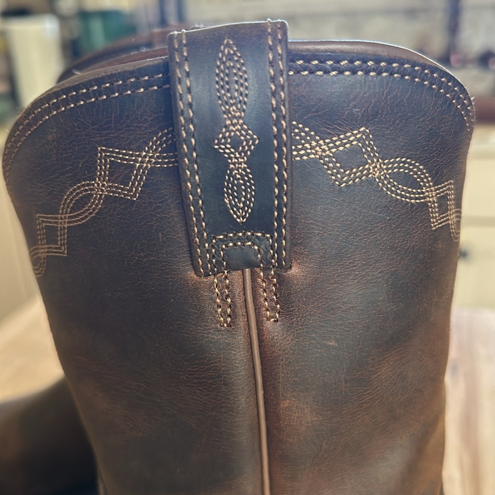 ARIAT Leather Roper Boots - Picture 4 of 8